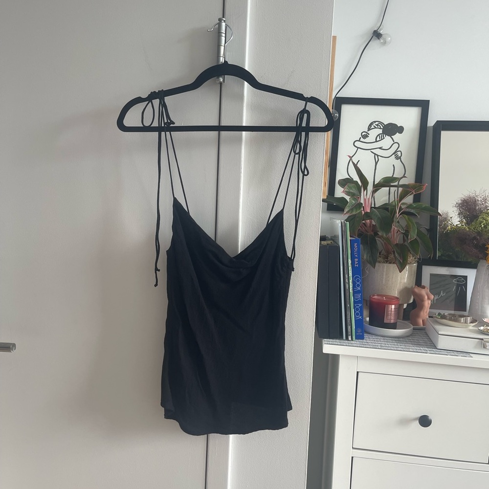 Reformation Black Top Sz S